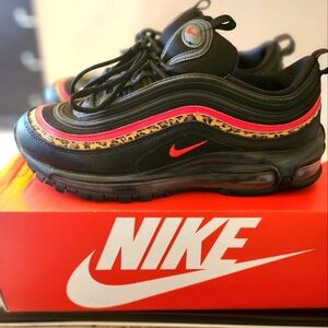 Womens nike air max 97 (size 9) black red & cheetah print